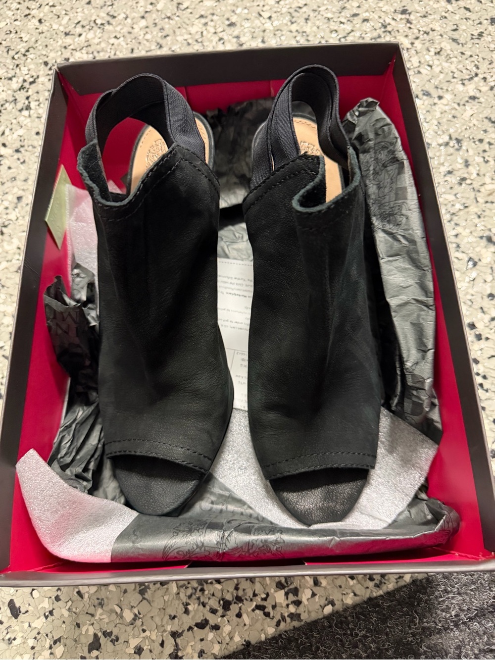 Women’s VINCE CAMUTO VC-EDORA Black Peep-Toe Slingback Booties
